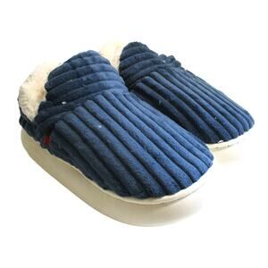Boutique Women's Plus Warm Blue Slippers New Size 42 - 43 U.S. Size 11 - 12